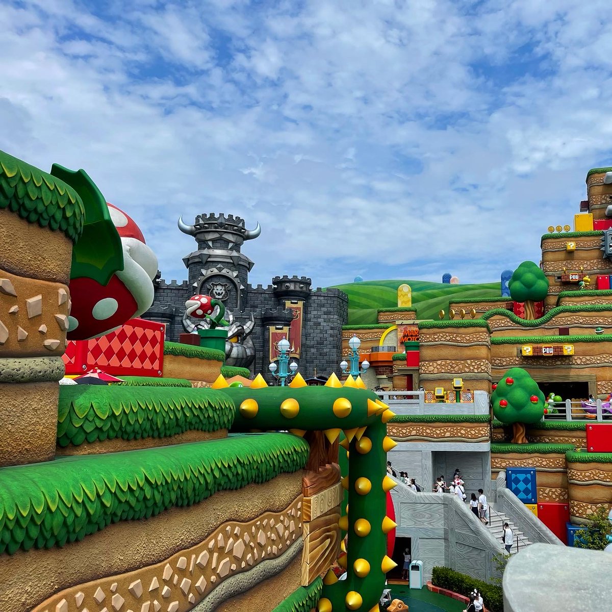 GabaJapan's tweet photo. Universal Studios Japan opened Super Nintendo World attraction last year, and it only takes 11 minutes to get there from Osaka station. All of the differently themed areas in the park make it so much fun! 🍄
#japan #universalstudios #SuperNintendoWorld #osaka https://t.co/j5jnVcrFCB