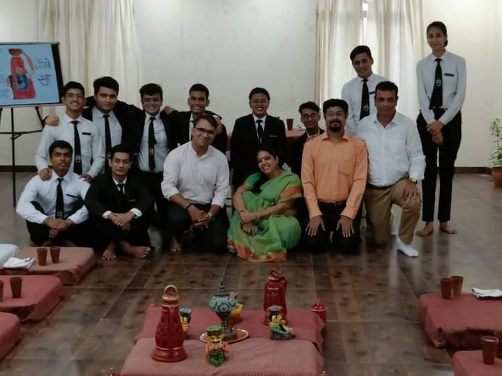 ITaramani's tweet image. Rajasthani Theme Lunch at IHM Jaipur. 
#studentsexchangeprogramme