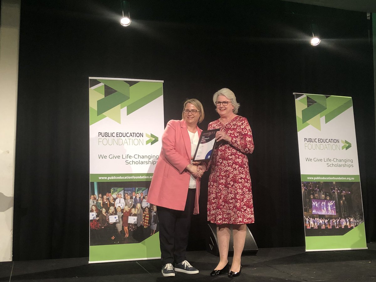 Lisa Porter tweet media