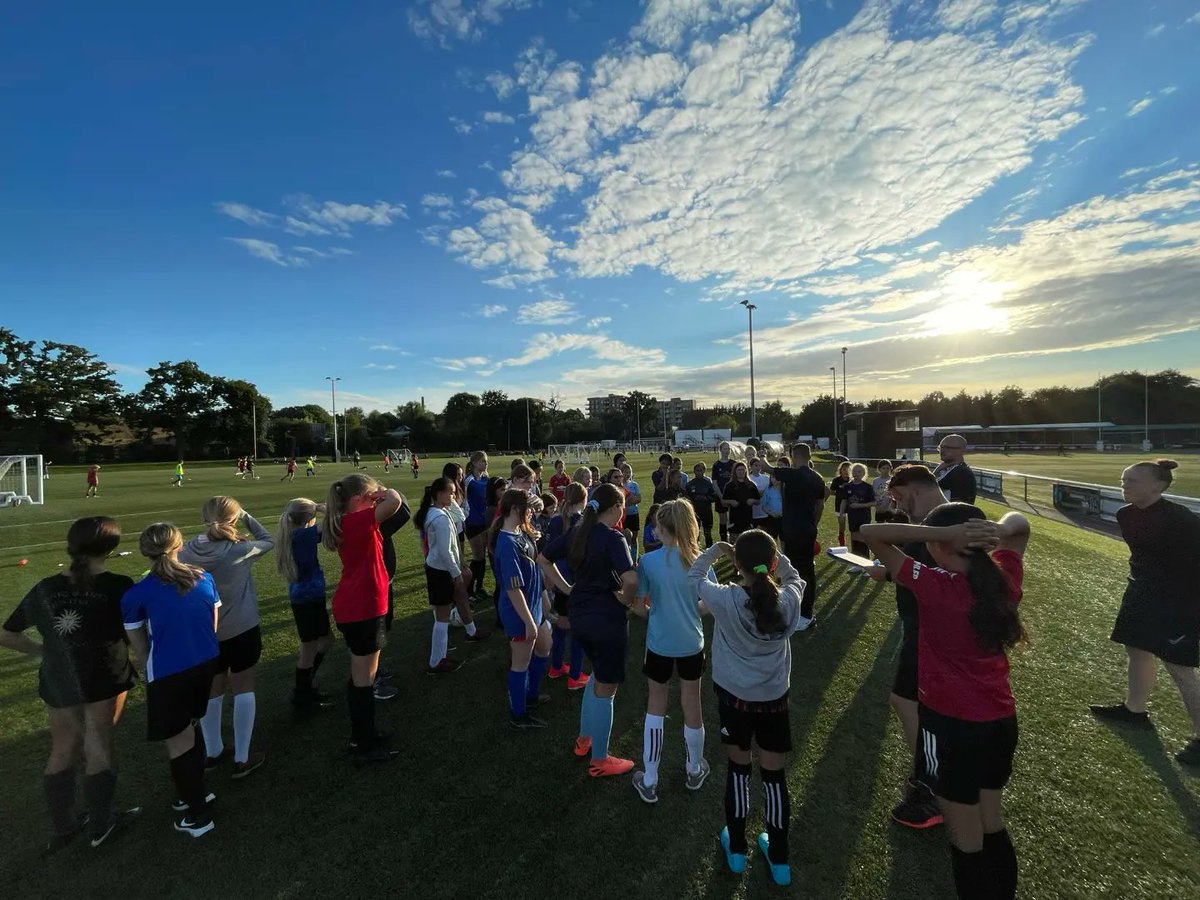Great first night at our new home of <a href="/ealingtfrugby/">Ealing Trailfinders</a>.
58 dedicated girls all ready to be part of the girls footballing revolution.
#GirlsFootball 
#ealing #Hanwell #trailfinders #CapitalGirls #sheplays #womansfootball #playerdevelopment  #MiddlesexFA