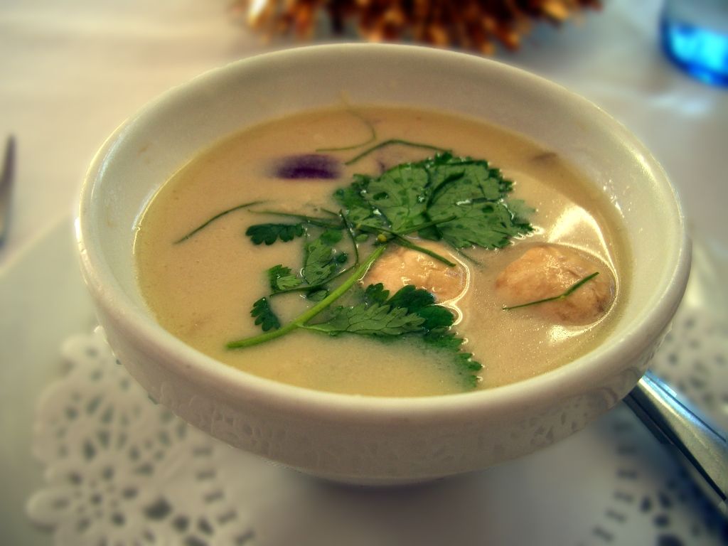 Comermallorca's tweet photo. Me declaro fan de la comida tailandesa, y por tanto de ThaiStyle! Y de esta deliciosa sopa... https://t.co/JKn8ihEpWE https://t.co/wfgUo3S7Fz