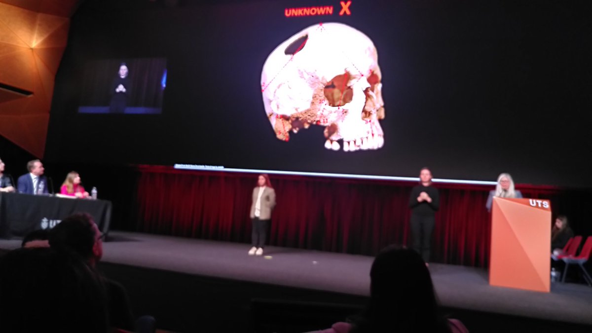 chuckcranfield's tweet photo. Go Ayusha! #3MT #UTS3MT #UTSScience https://t.co/waB8fznV8c