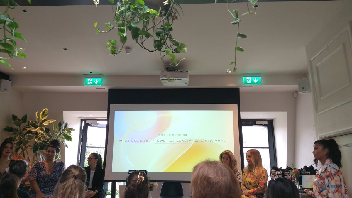 dennisr_howell's tweet photo. Here at #BritishBeautyWeek in London with @DermoiSkin. Looking forward to hearing from the speakers who will be exploring the power of beauty. #tuesdaymotivations #wellnessjourney https://t.co/kkXmioQyKi