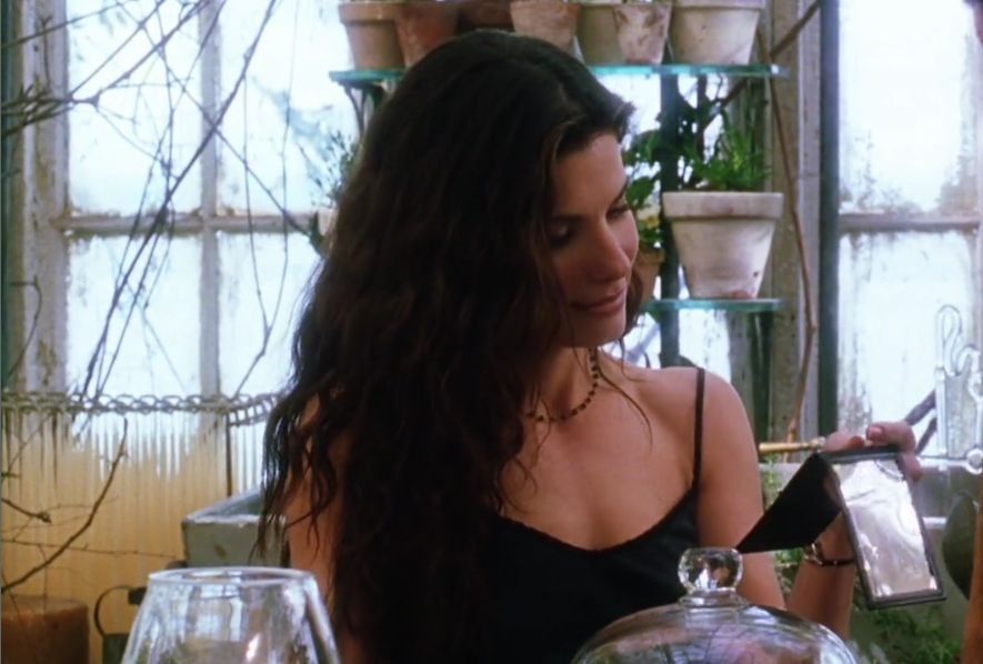 earthmuses's tweet photo. Sandra Bullock as Sally Owens, Practical Magic (1998) https://t.co/t0WbYPfh2q