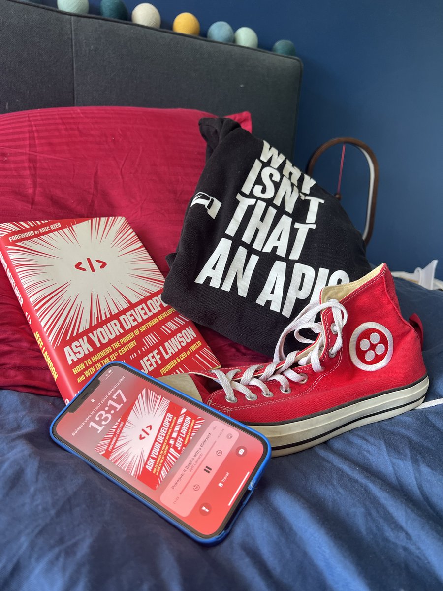 clementsauvage's tweet photo. Just a few weeks before @twilio Transform together Paris and 2 months before Signal.
Before putting my last @twilio x @segment x @SendGrid side project live.
I felt essential to re-read (and listen) @jeffiel ‘s #AskYourDeveloper.
Because it’s what I am.
A Developer https://t.co/k31hrX52le