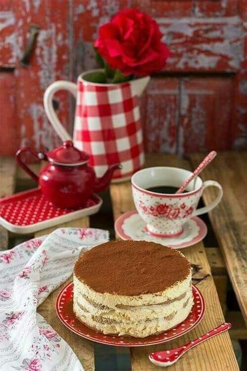 ruben_corella's tweet photo. #happyafternoon #feliztarde #CoffeeTime #Coffee #coffeebreak #breakfree #rose #cake #sweetheart #sweethome #cafe #Coffeelover #lovingtime #tasty #Felicidades #kisses #GoodVibes https://t.co/vzK1CGfqZU