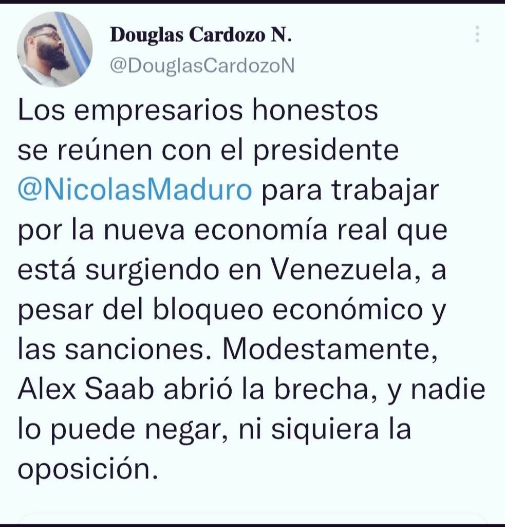 ElFenix2025's tweet photo. 🧐☝🏽 #ULTIMAHORA #Venezuela ¿La Honesta Política Reformista Evolutiva Al Capitalismo que Esclaviza la mano de obra Aplicada por @NicolasMaduro aliado con las #Opsiciones de @fedecamaras y @consecomercio de eso es que habla @DouglasCardozoN ?💥🇻🇪 https://t.co/AxikdrR6mS