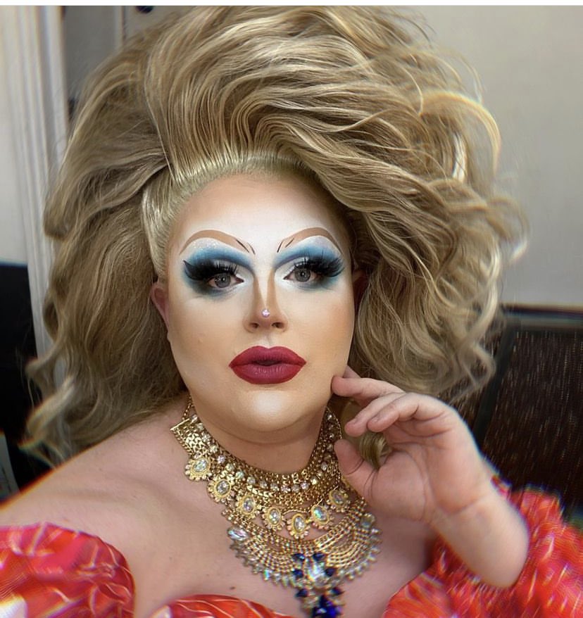 THURSDAYS ARE A DRAG | live drag cabaret from 21:30| 08/09/22 <a href="/pixiepolite/">精灵</a> | @djladylloyd playing all evening from 20:00 | #gay #instagay #lesbian #bisexual #trans #queer #london #clubkid #drag #ilovesoho #queernightlife #soho #cocktails #gaylike #cabaret #dragcabaret