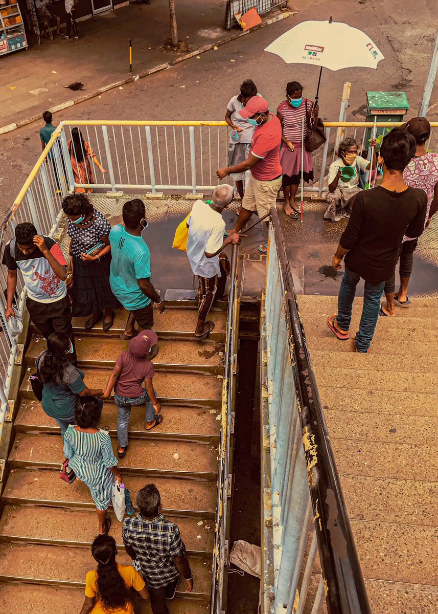 ud_grero's tweet photo. Colombo Fort Railway Station 🚉🖤

#mobilephotography #streetphotography #mobileclick #streetstyle #srilanka #colombofort #colombo #lk https://t.co/8Z93prQjwu