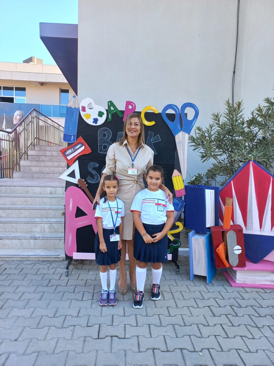 BKkarsiyaka's tweet photo. Sevgili 1.sınıf öğrencilerimiz, bağlanma temelli oryantasyon programımız ile okula merhaba dedi🎉🎈
#KAREM
#okulamerhabafestivali 
#okulauyum
#bahçeşehirkoleji
@ErkenCocukluk https://t.co/5qTmRTcX7k