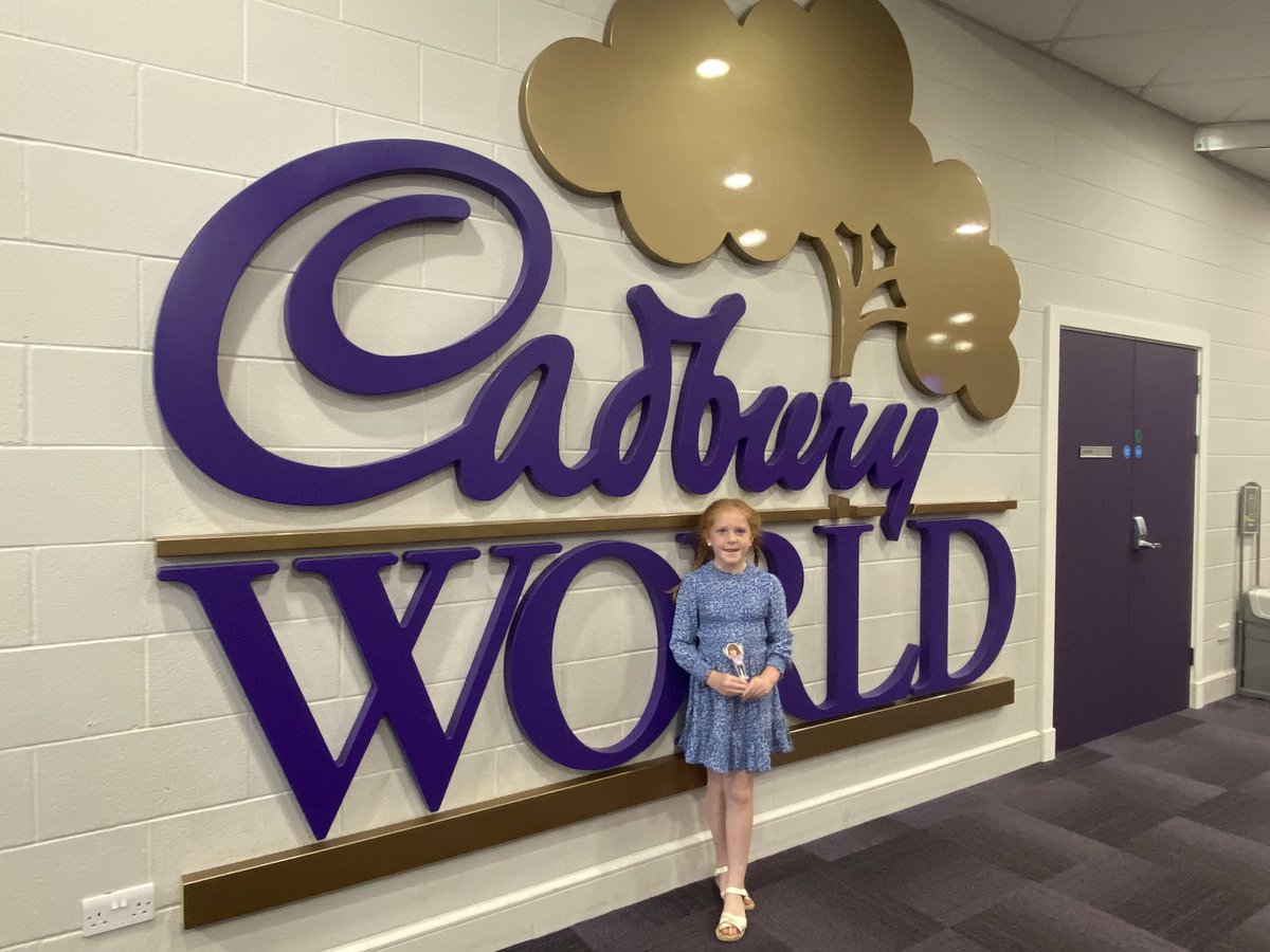 chiaraberry08's tweet photo. @MrsRisleyStMary summer adventures with Rosa-Maria, she enjoyed a Rapunzel themed wedding and she got to stay overnight at the hotel, we went to Cadbury world and enjoyed the petting zoo at Walton Gardens. https://t.co/YhFfMrpAQN