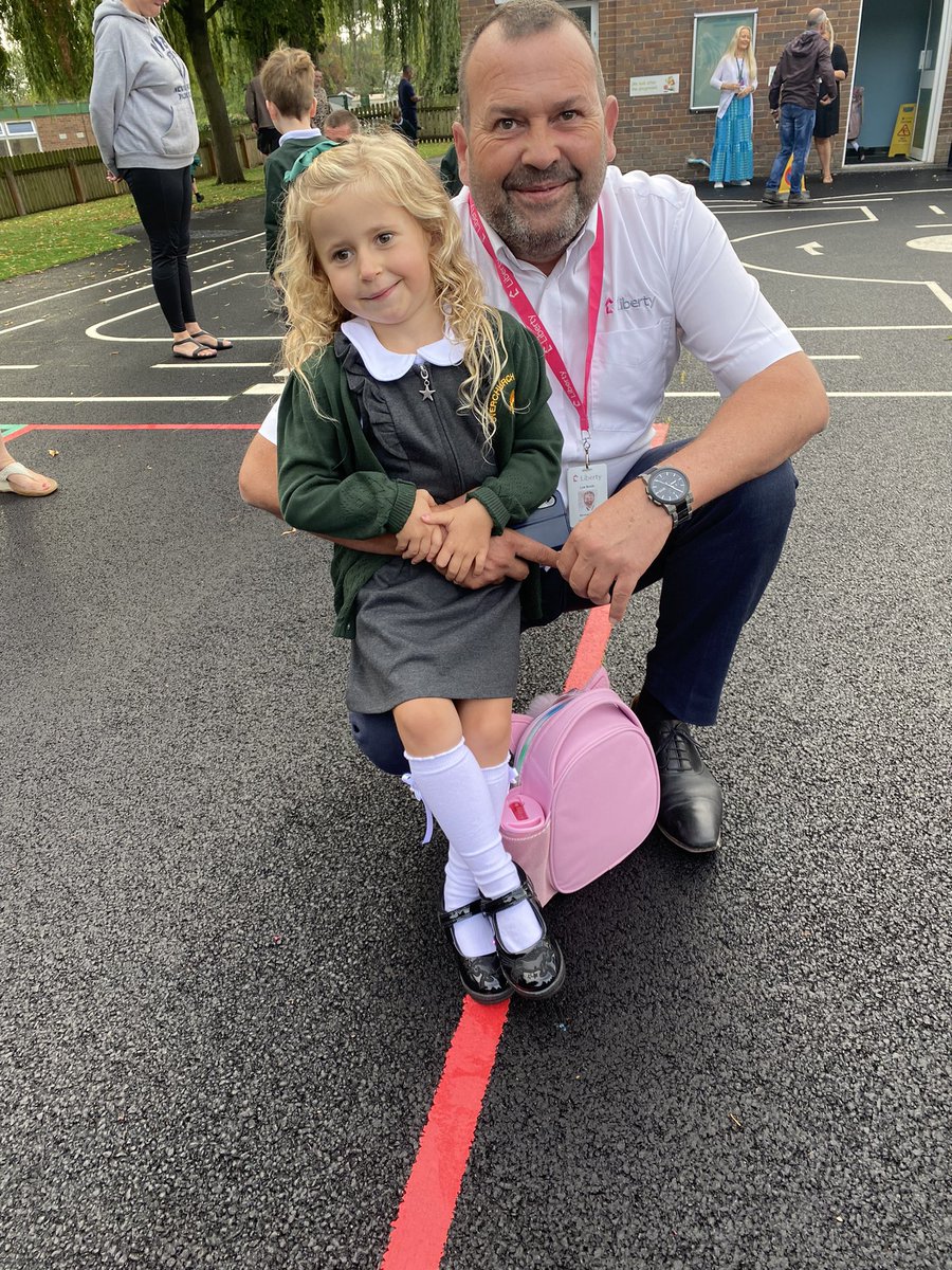 Our Bella’s first day at school, good luck princess 👸……Frankie said he will keep an eye on her 👀 🥰
