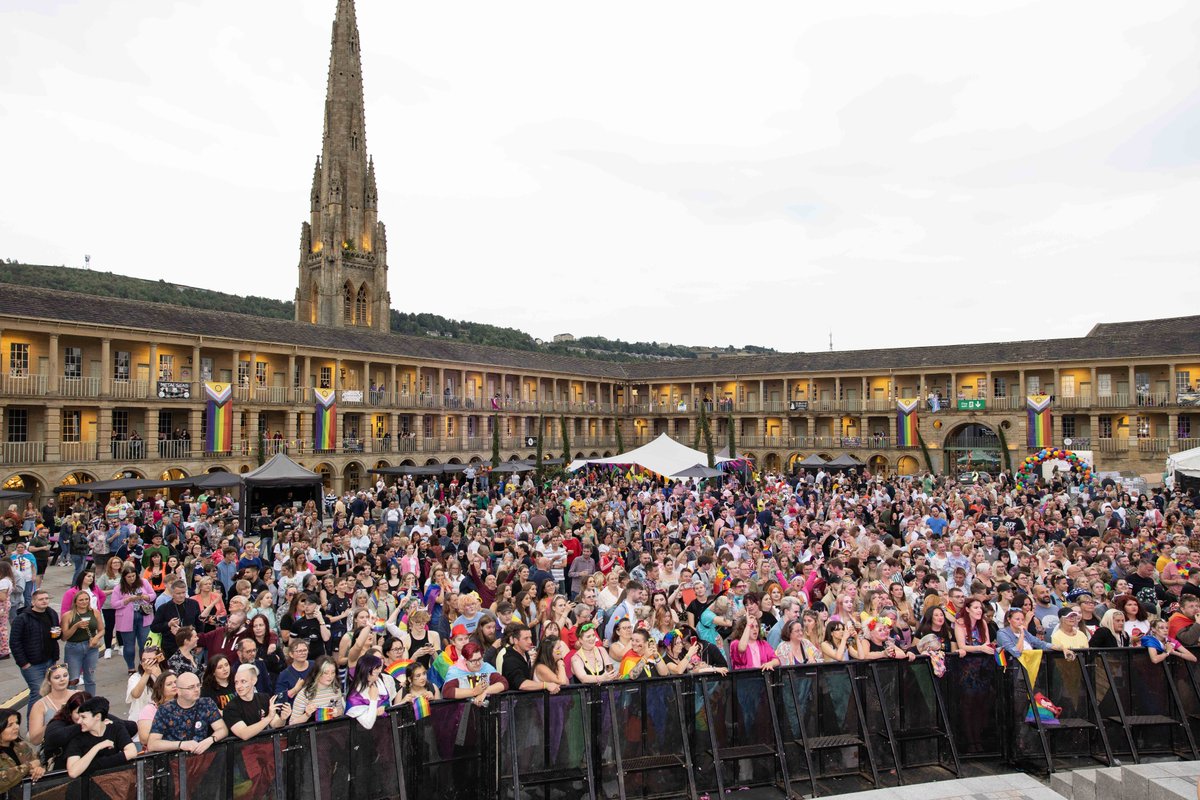 The Piece Hall tweet media