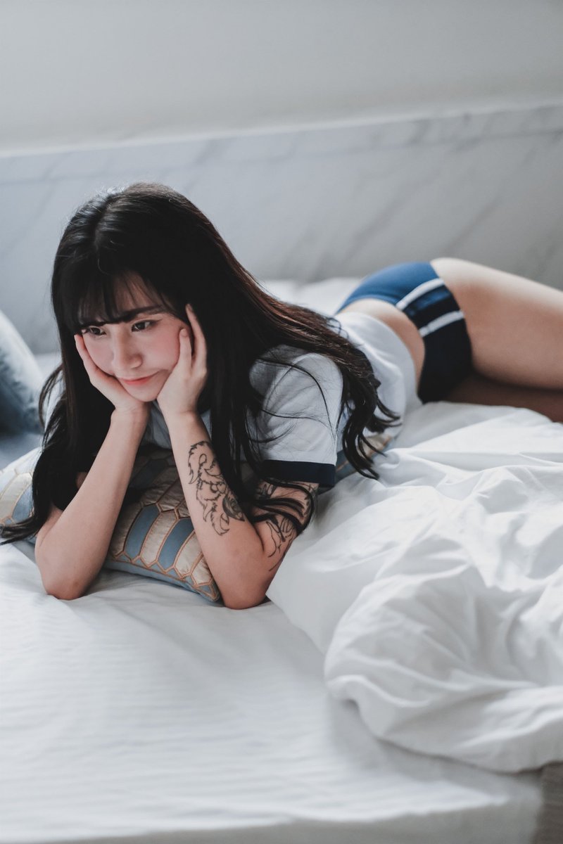 ineffable_529's tweet photo. 剩下的套圖😙
是說有在用FB的人能幫我按個讚嗎拜偷🥹
https://t.co/D3b2IxnuR4 https://t.co/qy26AJmOif