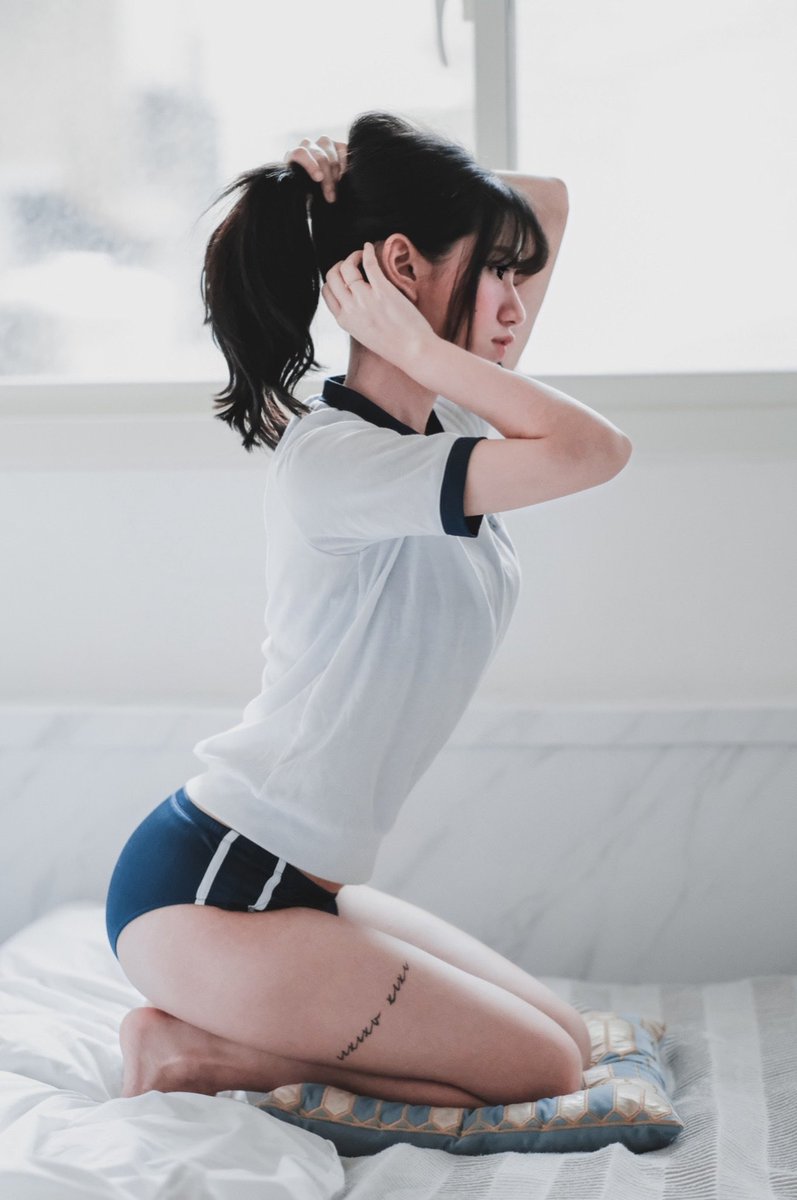 ineffable_529's tweet photo. 剩下的套圖😙
是說有在用FB的人能幫我按個讚嗎拜偷🥹
https://t.co/D3b2IxnuR4 https://t.co/qy26AJmOif
