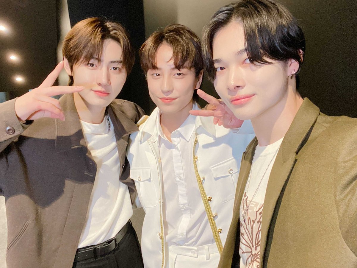 simfied's tweet image. 