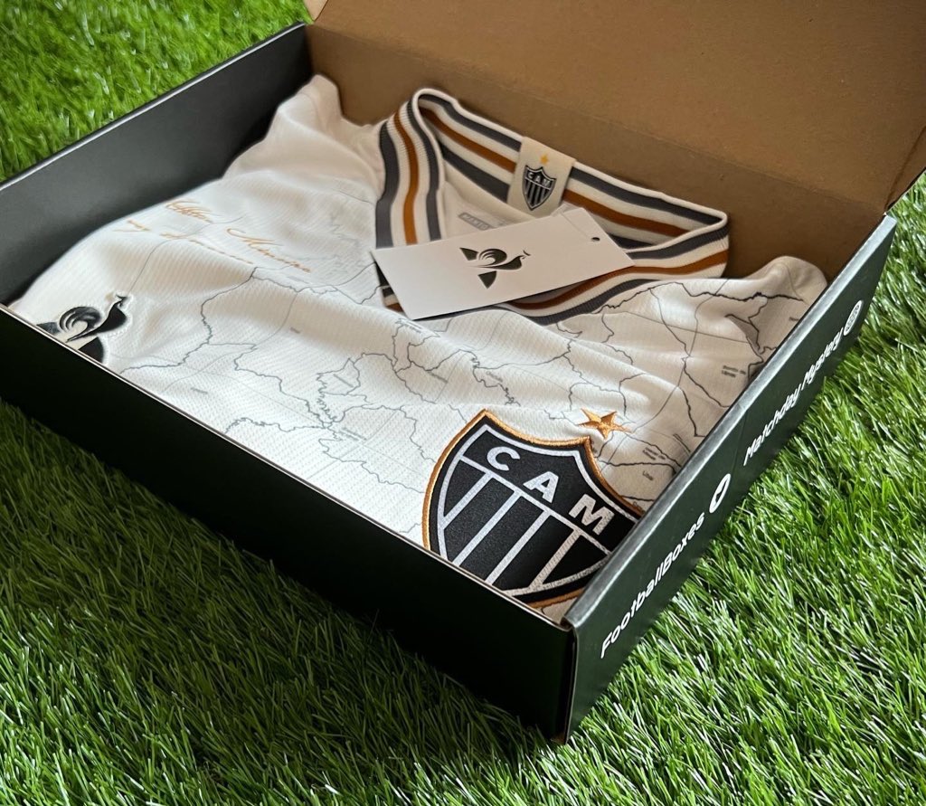 GIVEAWAY ⚽️ If every #ucl game has at least one goal tonight, we’ll give away a matchdaymystery.co.uk box to a lucky follower To enter: 🔄 Retweet this tweet ✅ Follow us @FootballBoxes Good luck!