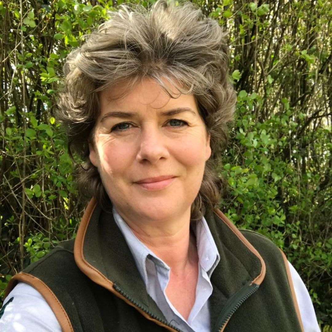 WHFandP's tweet photo. 🐓 Introducing the Team 🐓

ALISON COLVILLE-HYDE

“I have been with Humphrey Feeds and Pullets for 2.5 years after spending the previous 14 years working within the poultry sector...

#hfandp #freerangefarming #team #britishfarming #freerangeeggs #eggs #poultry https://t.co/YJDYkAiVvl