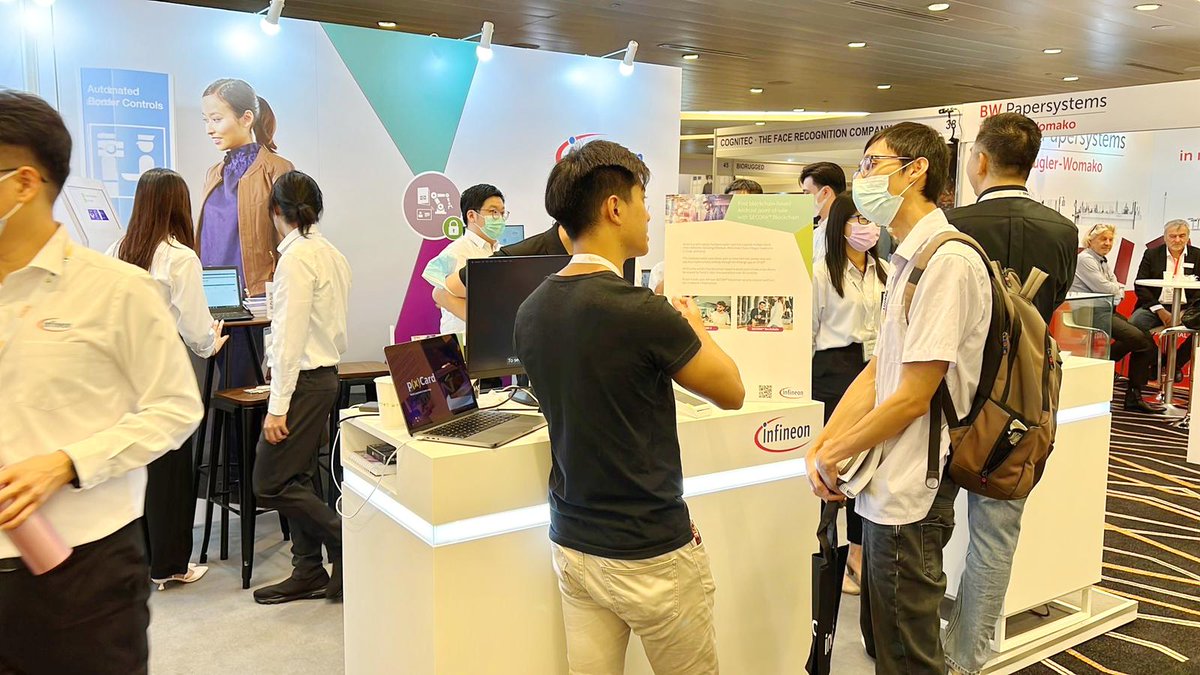 PundiXLabs's tweet photo. Happening right now😎

#PUNDIX &amp; @Infineon at #IdentityWeekAsia showcasing for the first time the #crypto hardware wallet #PXCARD to visitors and how it interacts with p(x)Change #dApp powered by @FUNCTIONX_IO on #XPOS 🔥

Come visit our booth #33! Exciting times 👏💪

#Web3 https://t.co/ptixAsm59z