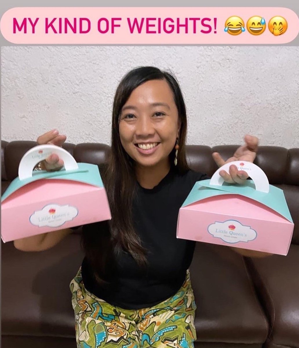 maloueudela's tweet photo. My kind of weights! Two boxes of assorted cookies from #LittleQueens in #Bacolod #6100. I first tried their super yummy and unique cookies when I was volunteering for the #LeniKiko campaign last year. https://t.co/zN58sS6HsA