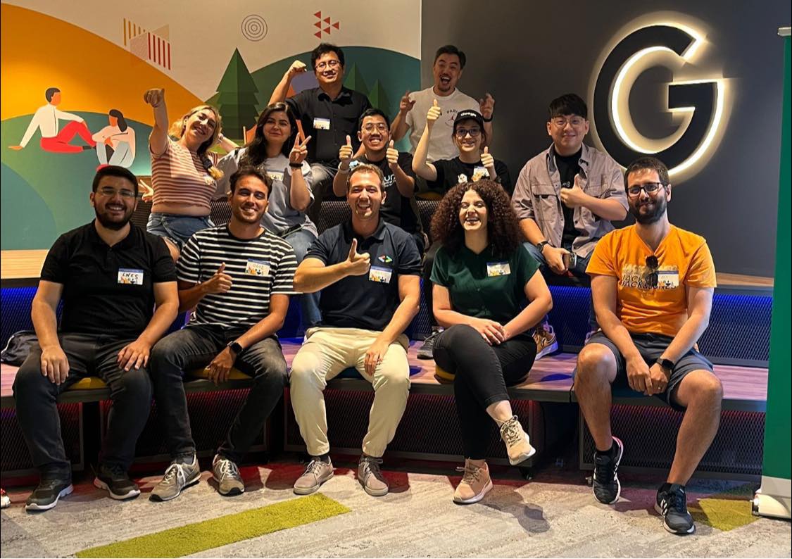 OlivinaKatz's tweet photo. We can learn new things and have a valuable opportunity to advance the game dev ecosystem in Indo Thanks very much #memoryrewind #gamedevelopment #gamedev #indiegame #indiegaming https://t.co/us1YL3HKNc