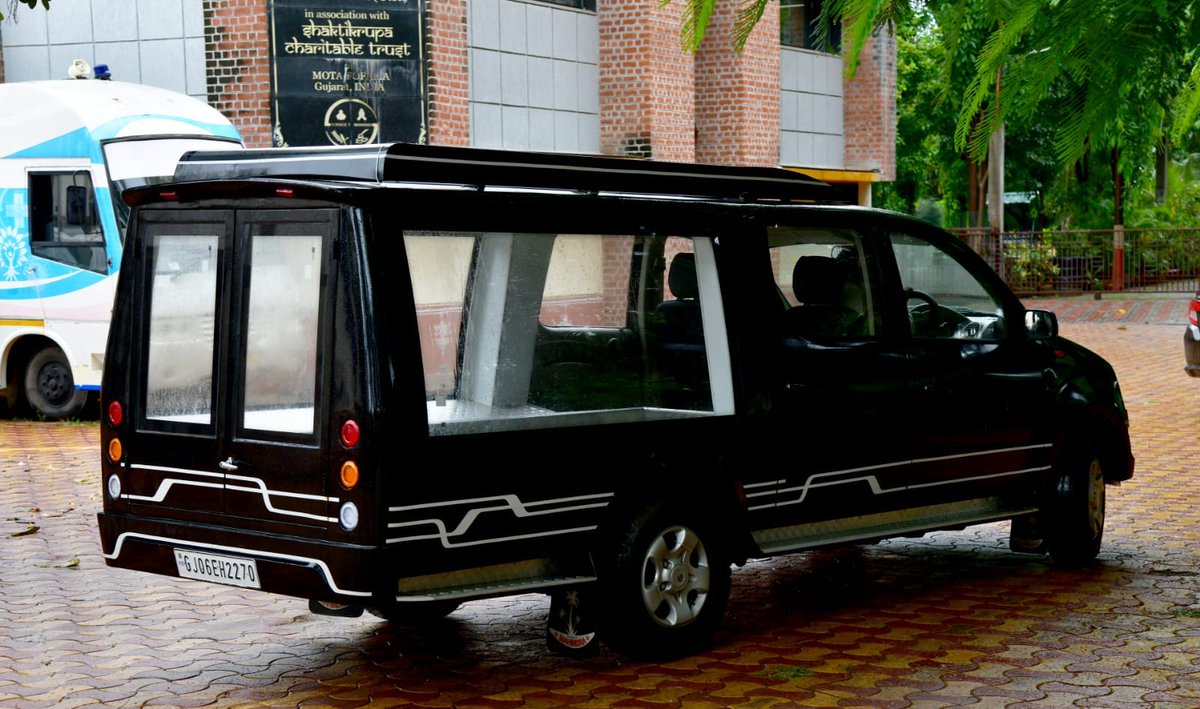 Specially designed AC Shav Vahini for departed souls in Shinor