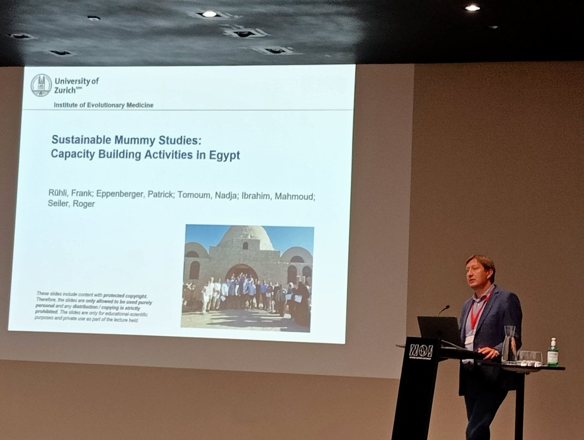 Our director <a href="/frankruehli/">Frank Rühli</a> is giving right now a very interesting update on recent research carried out in Egypt at #wmc2022 in #Bolzano #southtyrol organized by <a href="/EURAC/">Eurac Research</a>.
<a href="/evmed_ch/">Institute of Evolutionary Medicine (IEM)</a> <a href="/PatrickEppenbe2/">Patrick Eppenberger</a> #Paleopathologyandmummystudiesgroup