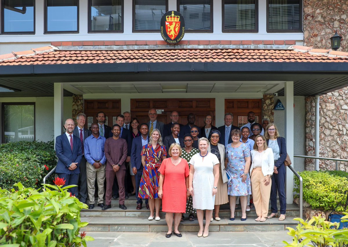 AnneBeathe_'s tweet photo. Happy to be in Dar-es-Salaam 🇹🇿! Tanzania is an important partner for Norway. Looking forward to meeting key government officials and partners over the next days to further enhance our cooperation on #climateadaptation, #foodsecurity, agriculture, energy and economic development https://t.co/WSNJVJowI3