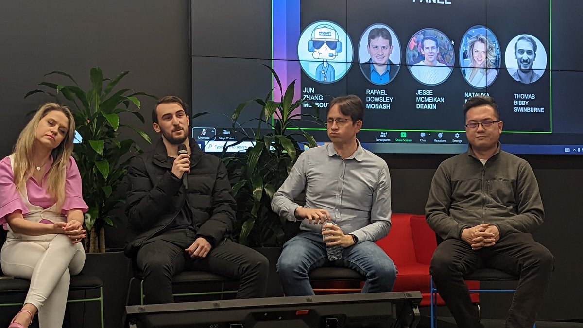 DayByDayio's tweet photo. Great to hear Thomas' story of getting started as a Blockchain Dev for Day By Day at the @AlgoHUB_io @BlockchainRMIT event tonight.

#BlockchainDev #Web3 #blockchain https://t.co/HaKJD1kZ64