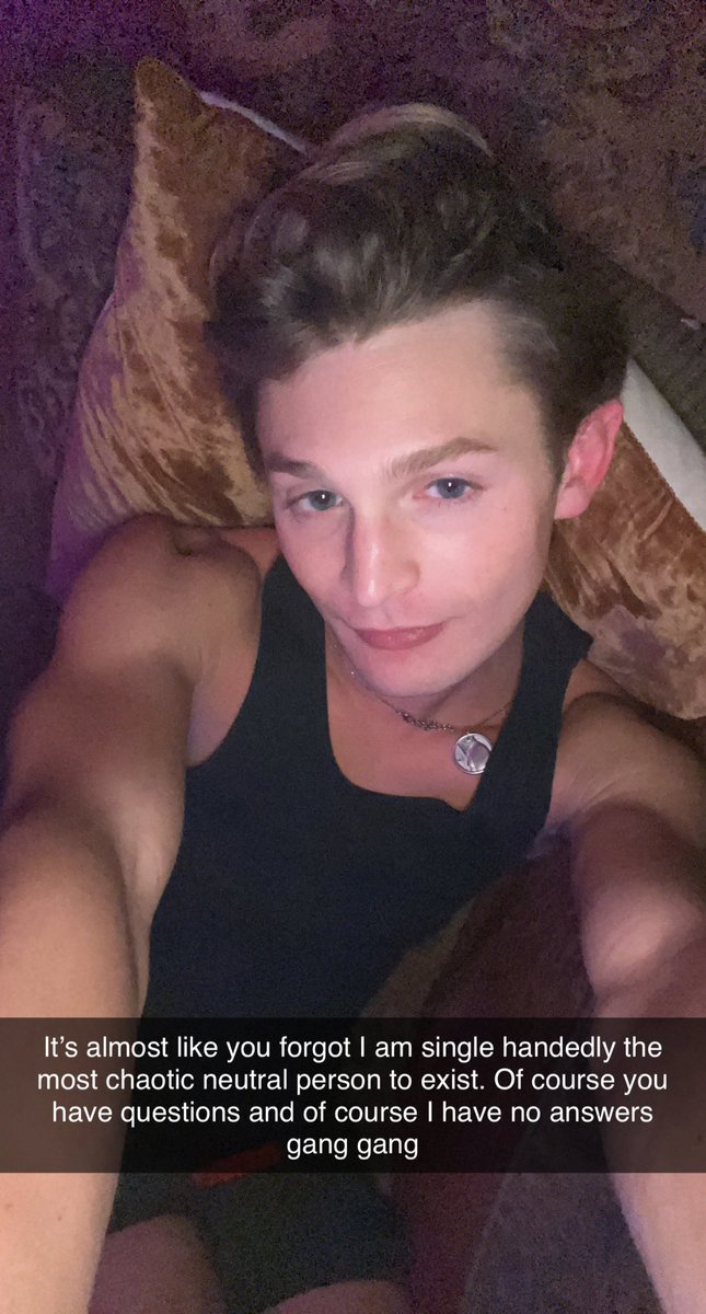 twinkmare's tweet photo. My friend snapped me asking what was going on w me and this was my reply send tweet https://t.co/8lQxIjY4Pt