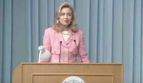 UNREP_NTNU's tweet photo. Flashback #RepresentativeClaim. @HillaryClinton Beijing, September 1995: "I want to speak up for mothers who are fighting for good schools, safe neighborhoods, clean air, and clean airwaves;" https://t.co/fidz3XuwYR