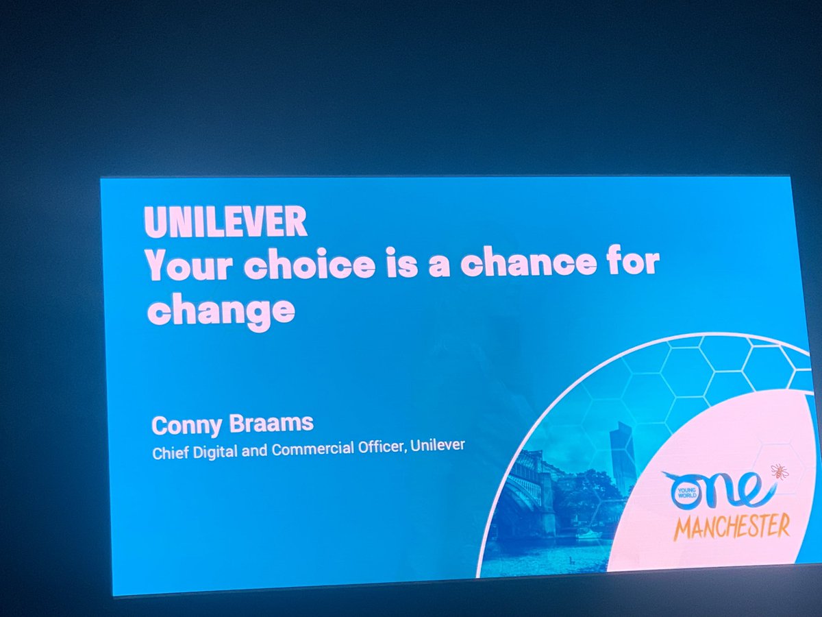 mariamnaf's tweet photo. « Every choice we make is a chance to change 🥰 . A choice could be to work for company where your impact will be bigger and make the world a better place » @ConnyBraams #OYW2022 #OYW22 #OYWMANCESTER https://t.co/fs8ObdeEK6