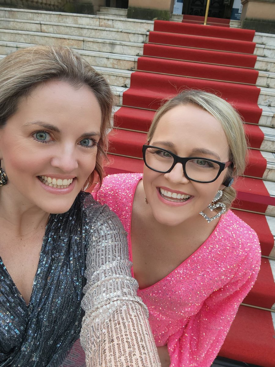 yasgrigaliunas's tweet photo. 8. Thursday 01/09 - PM - celebrate with @SBEAustralia in SYD @OQCE_ @SarahRubyHunter @MonBLeaves @Coralus_World @julietrell https://t.co/0SOvZXj2Wo
