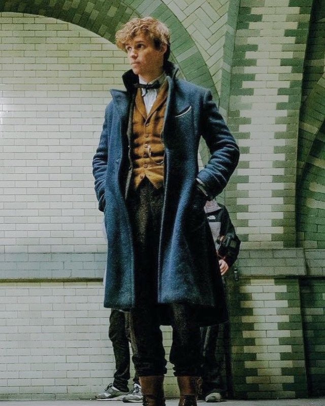 hpftb__channel's tweet photo. https://t.co/nys5hQZ01s

#NewtScamander 
#FantasticBeasts3 
#SecretofDumbledore 
#EddieRedmayne
#YouTube https://t.co/evuFkZlFnY