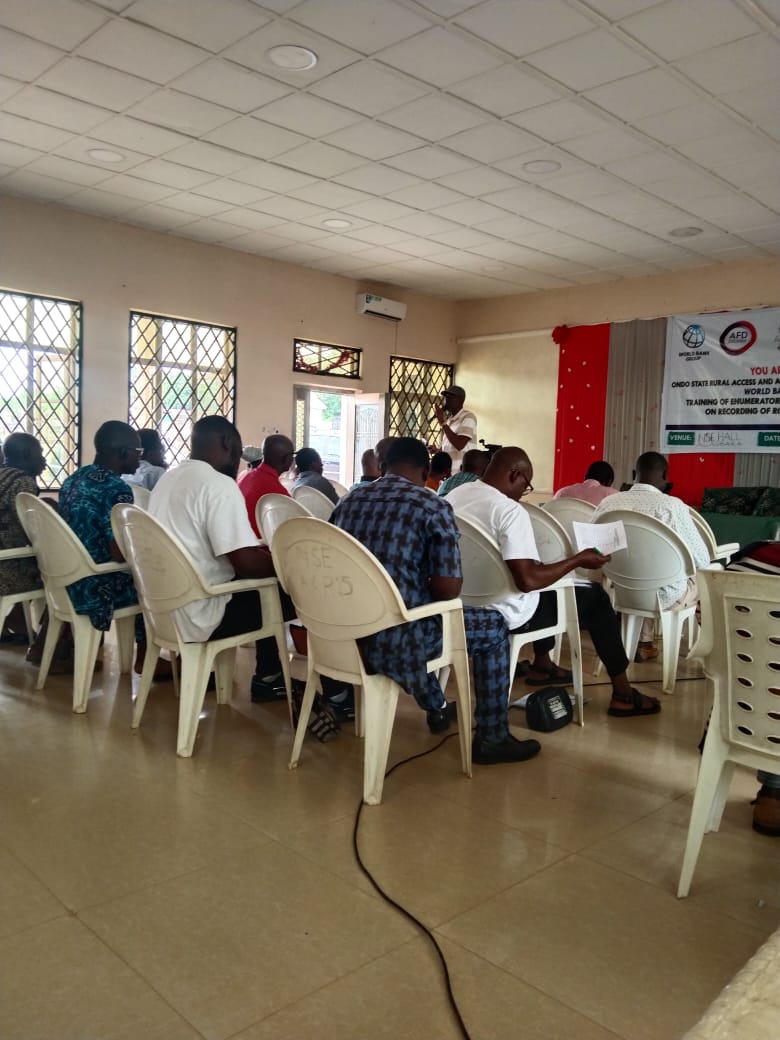 Handruler's tweet photo. ..getting this RAAMP training for holistic appraisal of Rural Roads and Access to Marketing Products was overwhelming. Learn, and you will never be poor. #RAAMP @AfD @WorldBankAfrica @EverythingOndo https://t.co/1iQ3Bkh7Jj