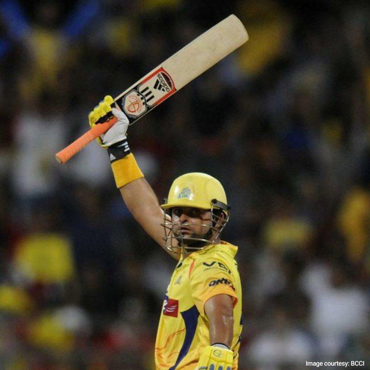 PunjabKingsIPL's tweet photo. Flying catches 🤲
Swift half-centuries ⚡
Huge sixes all over the park 🤩

Thank you for all the memories, @ImRaina 🥺

#PunjabKings #SaddaPunjab #SureshRaina https://t.co/WRuRhqv43C