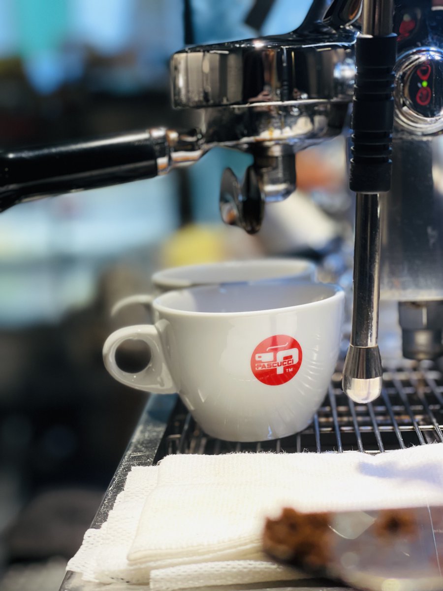 秋の始まりにぴったりのカフェパスクッチの
「カプチーノ」!
カフェ パスクッチのオーガニックコーヒーの良さを
そのままに、独自のブレンドで仕上げました!

#焼きたて #イタリア #料理 #スイーツ #ベーカリ #抹茶 #ホイップクリーム #おいしい #チョコレート ＃カプチーノ　＃カフェラテ