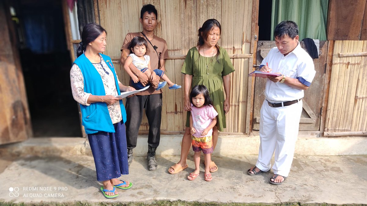 Chos_Rhts's tweet photo. Male nurse, Samuel Kithan along with ASHA Zuchobeni conducts head count of villagers in Lakhuti &amp; Aitepyong inorder to improve Immunization coverage in #Wokha district. #immunization 
@NagalandNhm
@HealthNagaland @MyGovNagaland https://t.co/mAclYP7YQp