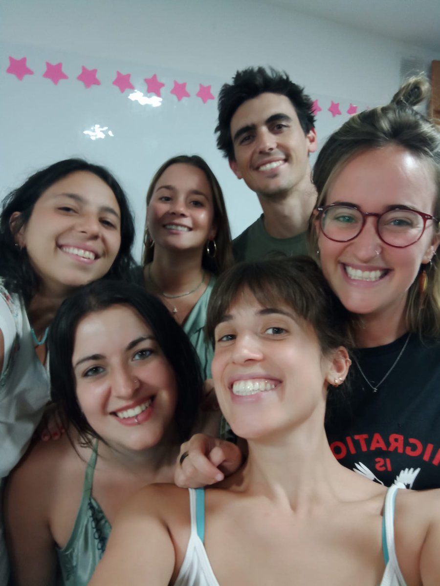 CdeCriCaravello's tweet photo. Ayer abrimos oficialmente el curso reconectando con las voluntarias #VOLPA que están esperando a marcharse a terreno. Un lujo!! Arrancamos con muchas ganas! @PalPinas https://t.co/lUJGOptn3N