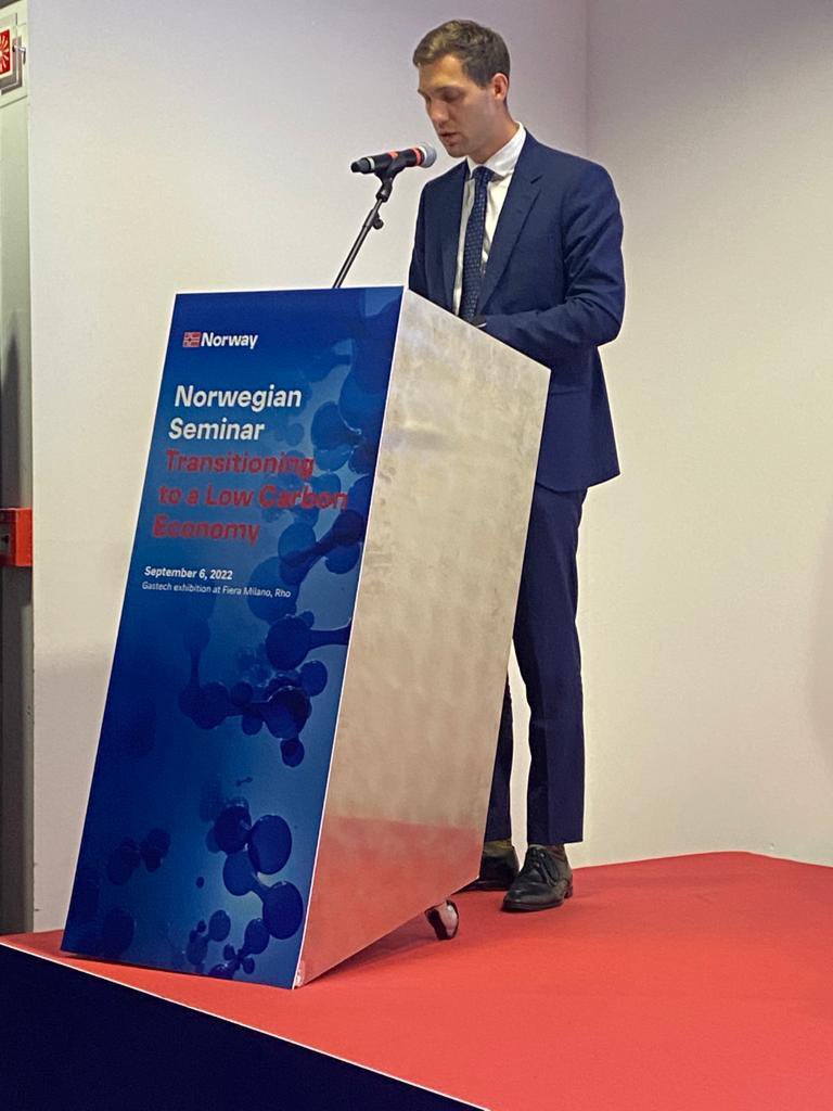 NorwayAmbItaly's tweet image. Discussioni interessanti e importanti al nostro seminario «Transitioning to a low carbon economy» al @GastechEvent Milano oggi con sottosegretario Andreas Bjelland Eriksen @oeddep @Equinor @eni @snam #aker #NORenergysolutions