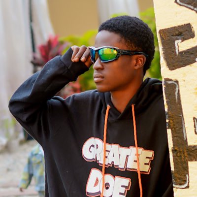 greatee_doe's tweet photo. #NewProfilePic https://t.co/enfjeSKe1O