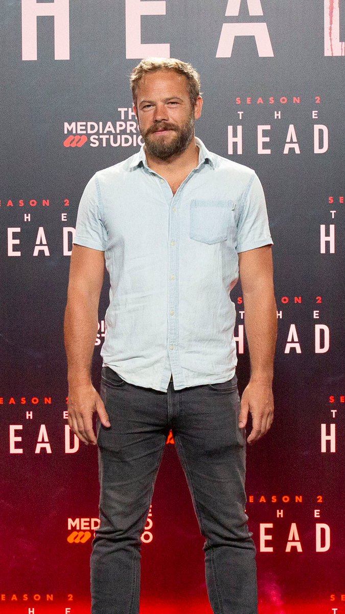 TheHead_Serie's tweet photo. Take a first look at our new faces!

This new season will star an international cast with HOVIK KEUCHKERIAN, MOE DUNFORD, JOSEFIN NELDEN, ENRIQUE ARCE, OLIVIA MORRIS, THIERRY GODARD and the special collaboration of japanese actor SOTA FUKUSHI among others. https://t.co/mdwWx8Z4Pu