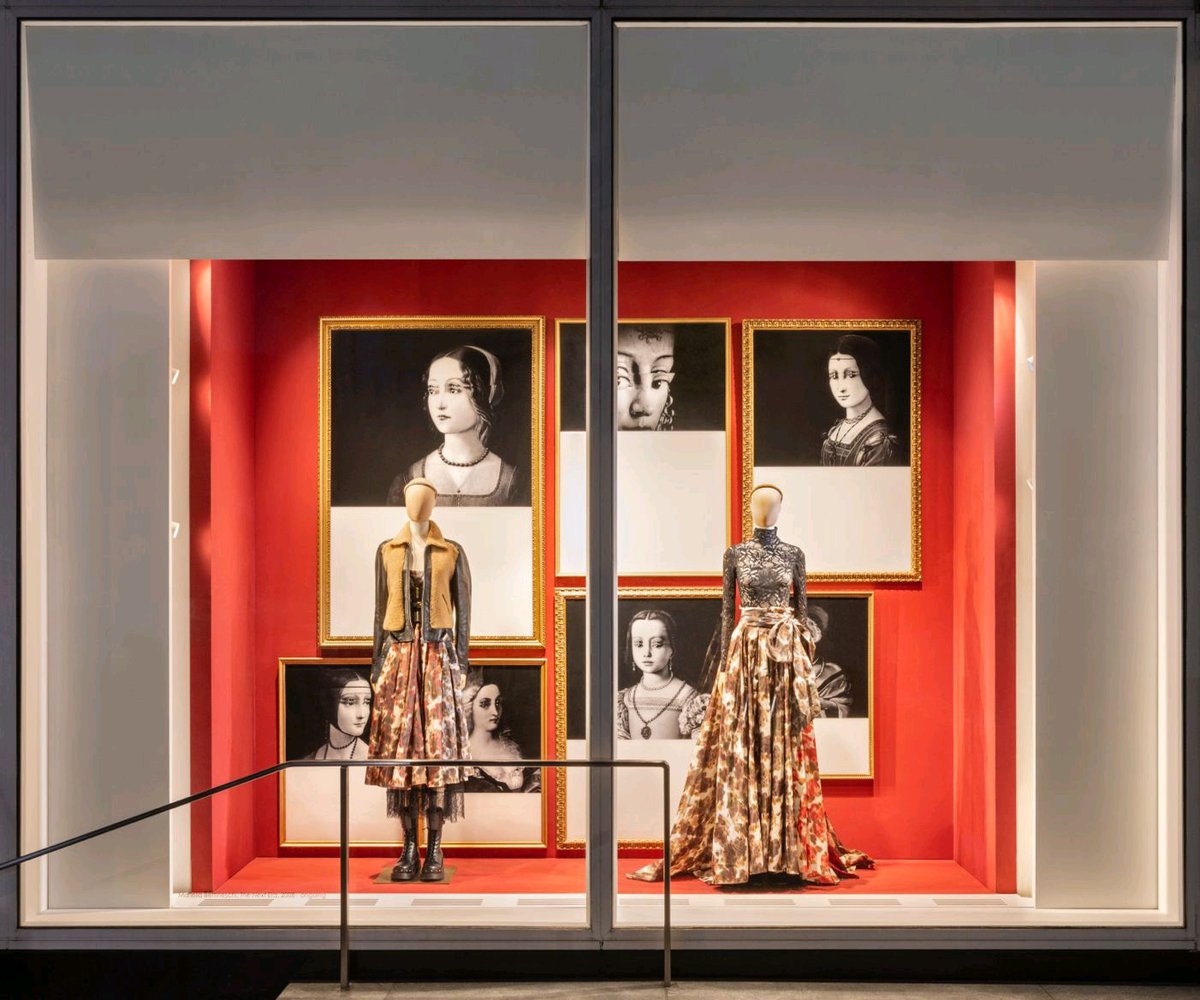 cppluxury's tweet photo. DIOR Winter Garden theme for Fall Winter 2022-23 at the flagship store in New York at Fifth Avenue
#Dior #DiorWinterGarden #WinterGarden #DiorFW22 #ChristianDior #DiorNewYork #NewYork #NYC #FifthAvenue #luxury #luxuryfashion #fashion #luxuryretil #luxuryboutique @LVMH @Dior https://t.co/rVI14wXfSL