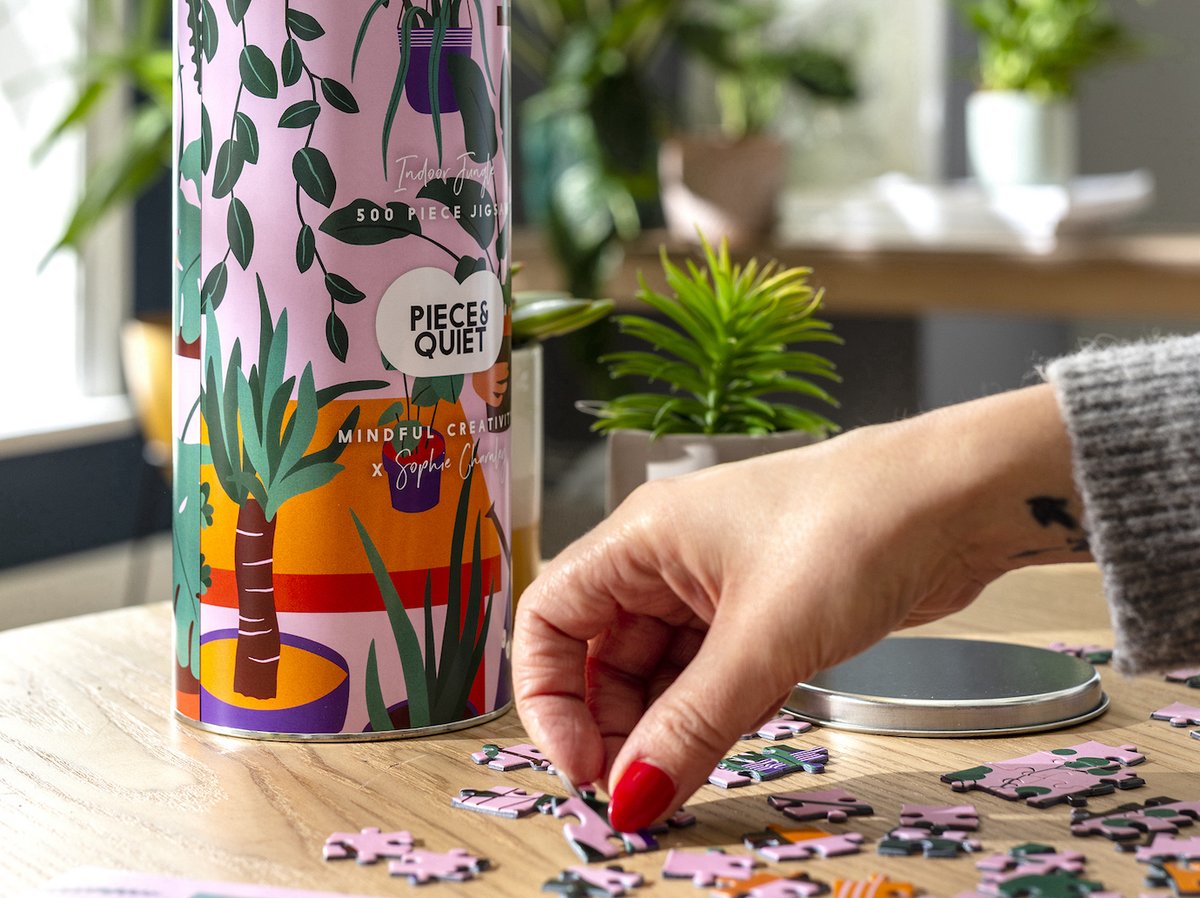 With the aim to refresh, revive and redefine your new season selection, Top Drawer's AW22 edition promises to help you find something unique to excite your customers in the lead-up to 2023. Read more at bit.ly/3wWdbZi #crafts #craftnews