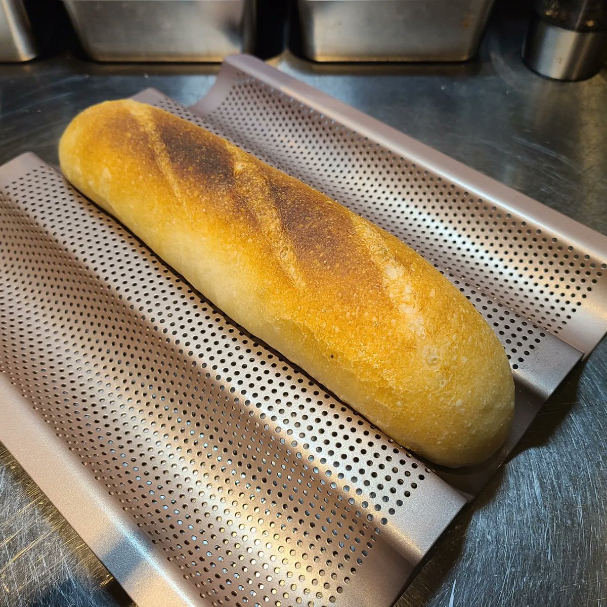 Tudanuma_Ohako's tweet photo. バケット練習中！
納得できるぐらいまで出来たらリエットを作って提供していきたいです！ https://t.co/px6fO3YAxu