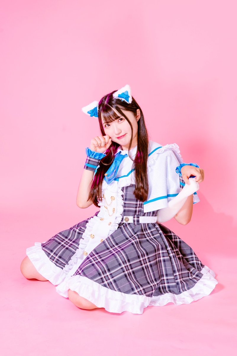 naniwacats_idol's tweet photo. 🐱🎉

【 新衣装＆新アー写公開 】

• 眠愛りあ(みんあいりあ)
　@naniwacats_ria
• 担当カラー青、水色

『 私にりあ恋♡しませんか？』

100RTで次のメンバー公開!!

#拡散希望
#浪速猫
#なにわキャッツ https://t.co/xDlYgoxjil