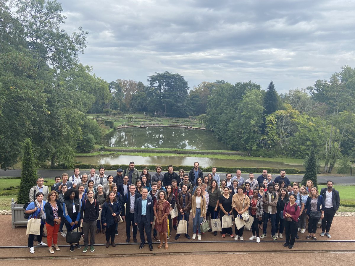 [Ressources humaines]
Les nouveaux personnels de l’<a href="/Univ_Orleans/">Université d'Orléans</a> ont fait leur rentrée la semaine dernière et ont été accueillis par <a href="/ricBlond1/">Éric Blond</a>, président de l’Université et toute l’équipe de gouvernance.
Bienvenue à eux et excellente année universitaire.