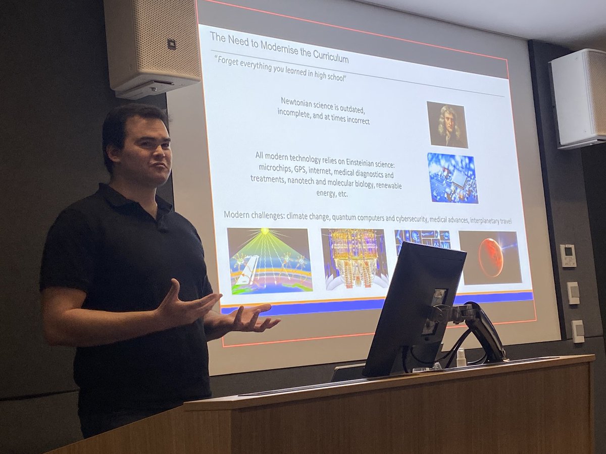rachaellehr's tweet image. Now, Jesse Santoso from @einstein_first is sharing the challenges facing STEM education + the need to modernise the curriculum. Currently, students need to forget everything they learned in high-school… 😔 #WAedConnect #TeachableTakeaways