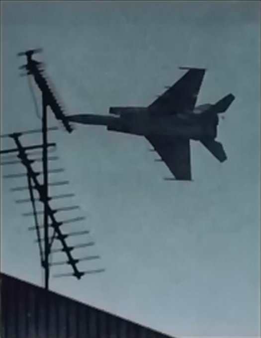 ReinaldoDMM's tweet photo. 🔵 Efeméride.
1⃣ Tal día como hoy, pero pero en 1976, el piloto soviético Viktor Ivanovich #Belenko desertó de la #URSS.
Belenko voló hasta Japón con un MiG-25 "Foxbat", considerado en ese momento, la joya de la corona de la Fuerzas de Defensa Aérea (PVO).
Hilo.👇 https://t.co/7jD10qEvzy