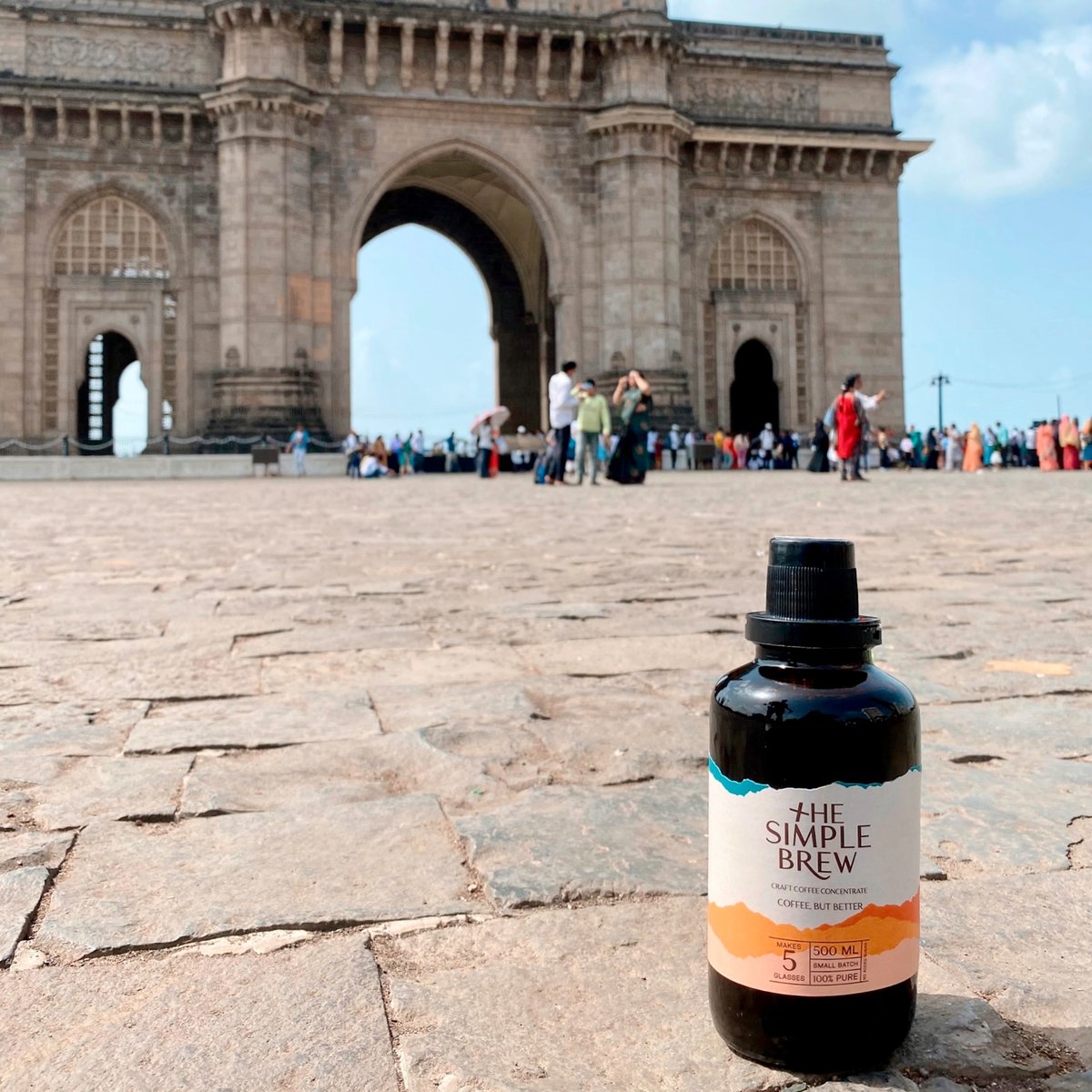 brewitsimple's tweet photo. For the city that never sleeps, weβve got the perfect companion for your late nights & early mornings πβοΈπ
Order now on Swiggy Minis - https://t.co/M1q9jj4vIh
or visit https://t.co/zs6Ix4LLlb
#thesimplebrew #simplebrew #coffeeconcentrate #brewcoffee #coffeelovers #brewday https://t.co/DiIT7CD0ql